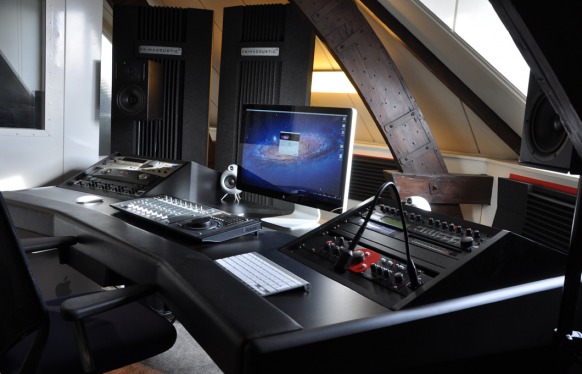 Nieuwe studio Double O Radio